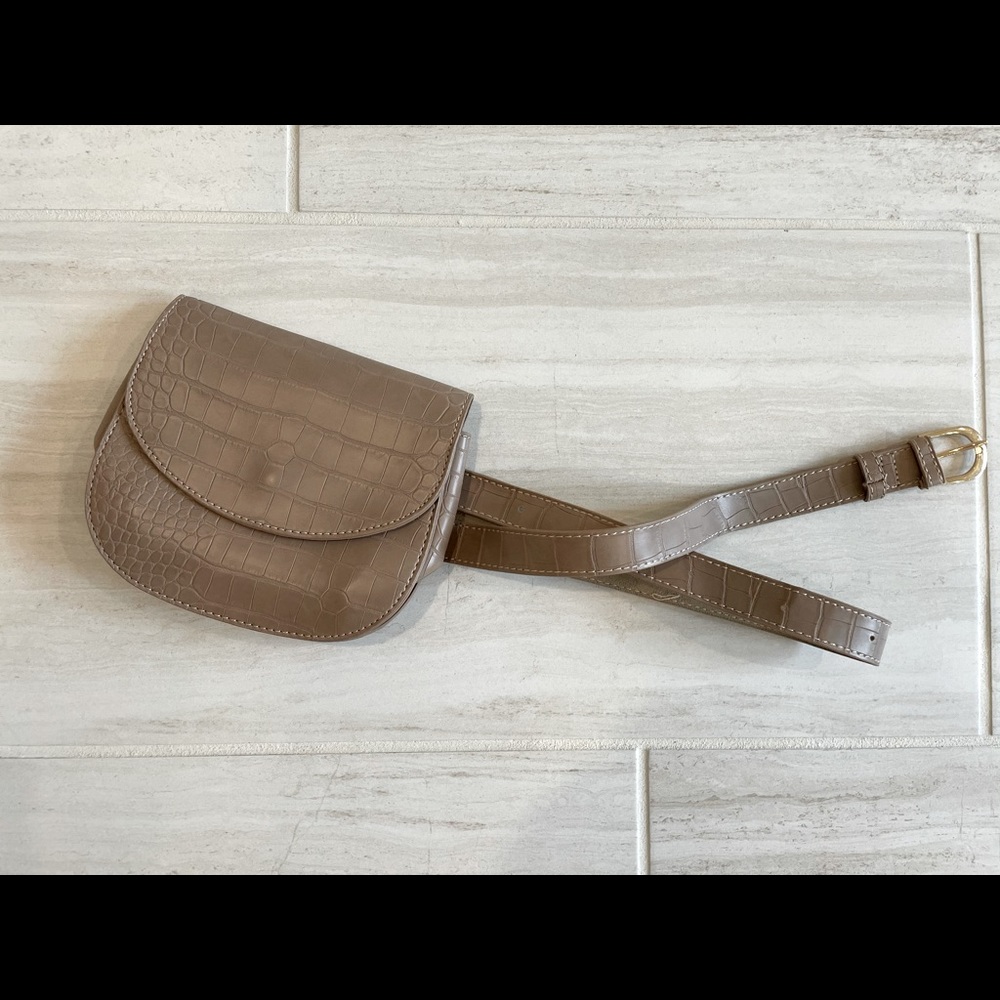 Leather like earth tone belly bag